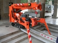 PLATAFORMAS TIPO ARANHA EQUIPADAS COM LAGARTAS PLATAFORMAS TIPO ARANHA EQUIPADAS COM LAGARTAS